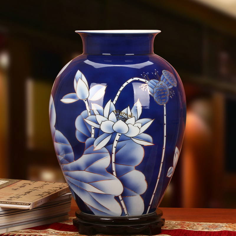 Jingdezhen ceramics upscale painted gilt lotus blue and white porcelain blu...