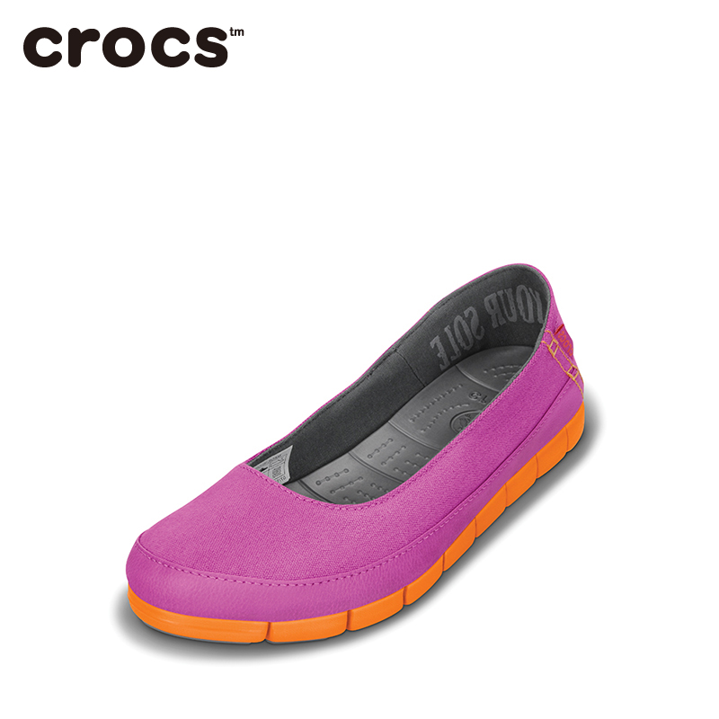 crocs canvas slip on womens