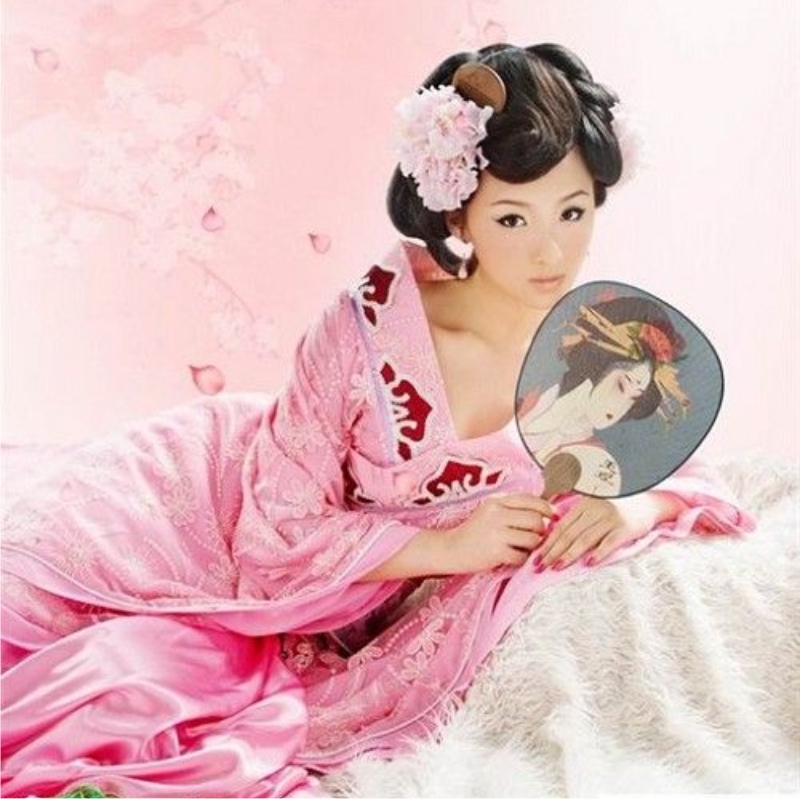 Китайские принцессы. Китайская принцесса. Маленькая китайская принцесса. Со спящими китайскими девушками. Китайская принцесса фото.