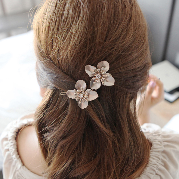 flower side hair clip