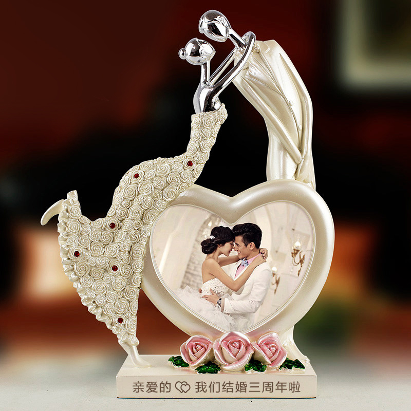 gift items for friend marriage